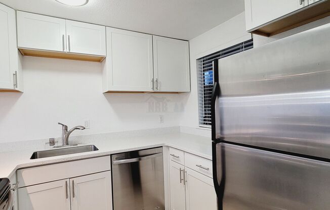 Beautiful and Cozy Unit in Tukwila!