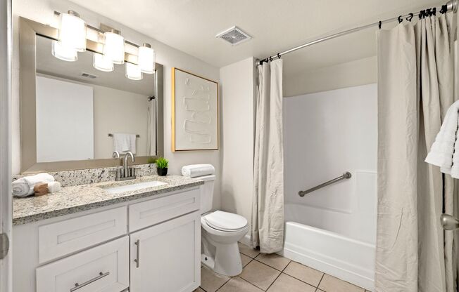 1 bed, 1 bath, 700 sqft, $957, Unit 223