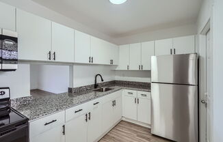 Lakeshore Presidential Apartments