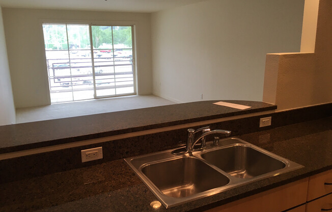 1 bed, 1 bath, 725 sqft, $2,200, Unit NC213