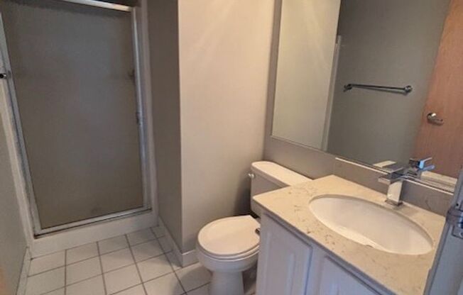 3 beds, 2 baths, 1,467 sqft, $2,500, Unit 637