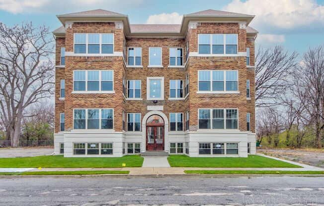 2 beds, 1 bath, 750 sqft, $1,250, Unit 20