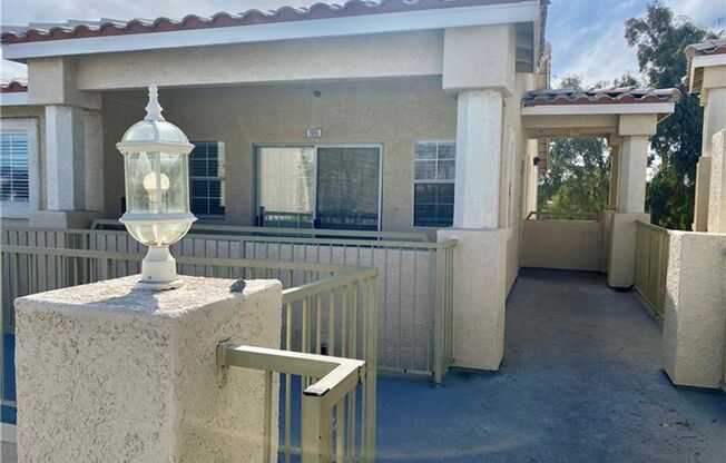 Beautiful and upgraded 3-bedroom, 2-bath condominium