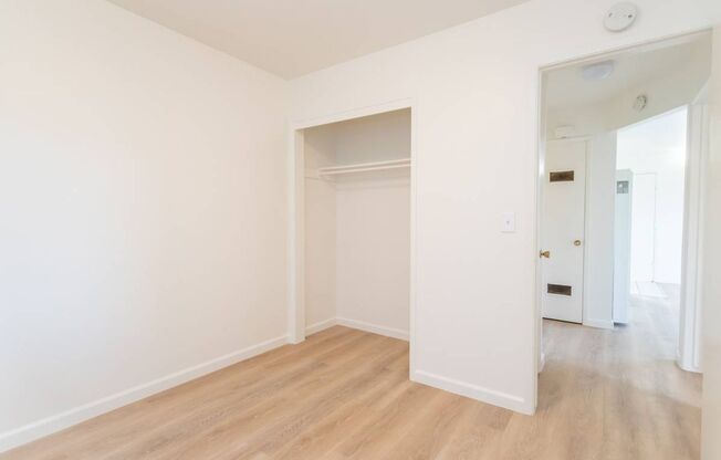 2 beds, 1 bath, $1,999, Unit M