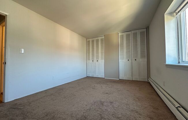 1 bed, 1 bath, $1,195, Unit 305