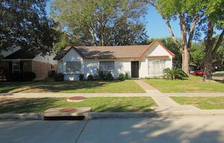 Sugar Land Home In Covington Woods