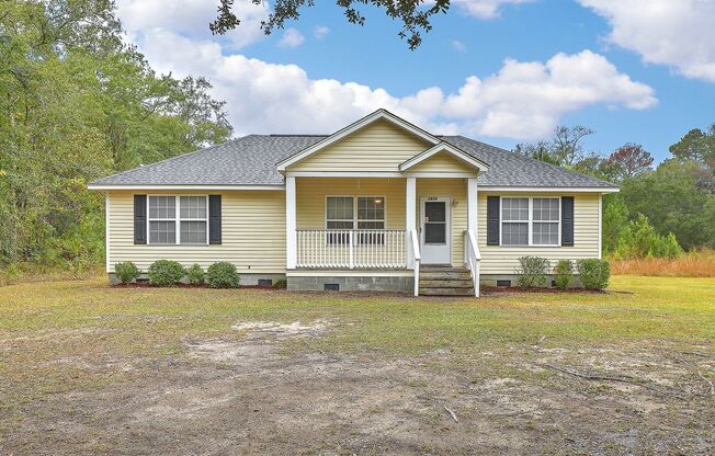 Single Story Renovated John's Island Home!!!