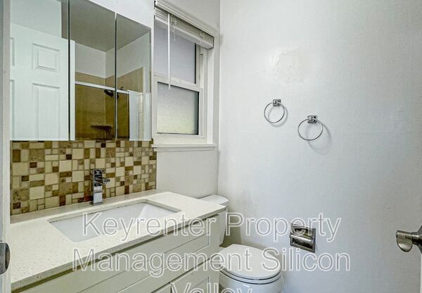 3100 SANTA MARIA AVE