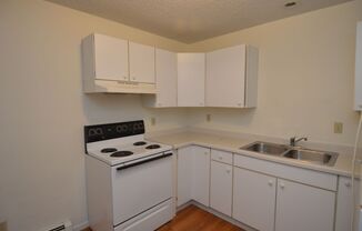 2 beds, 1 bath, 800 sqft, $695, Unit 1