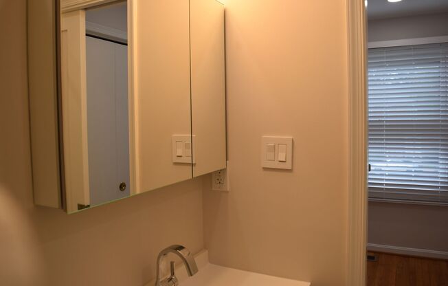 2 beds, 2.5 baths, $3,795