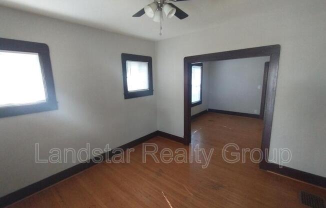 1508 SALE AVE
