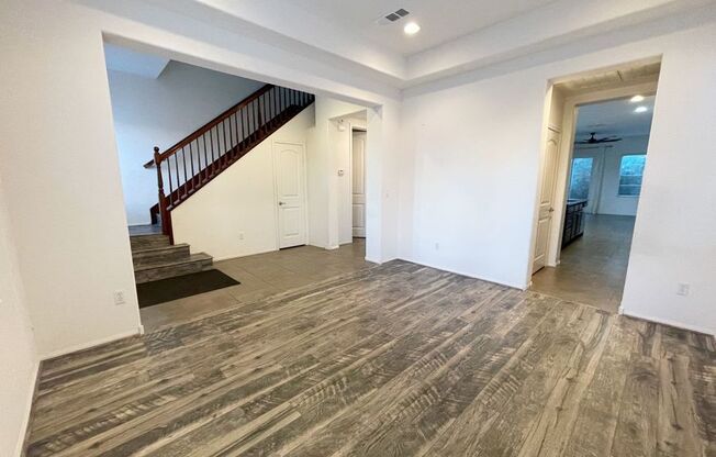 1829 CAPE COD LNDG DR