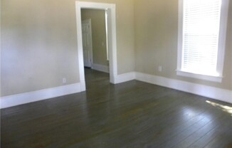 1001 COLEMAN AVE