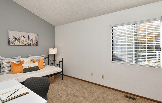 Bass Lake Hills Townhomes - Bedroom