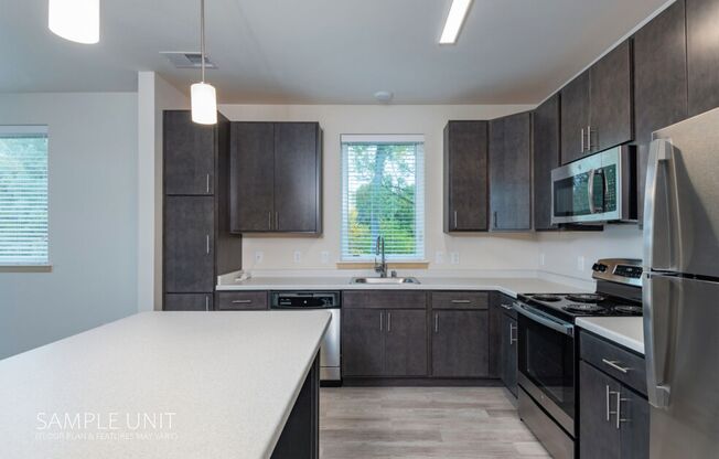 1 bed, 1 bath, 812 sqft, $1,335, Unit 301