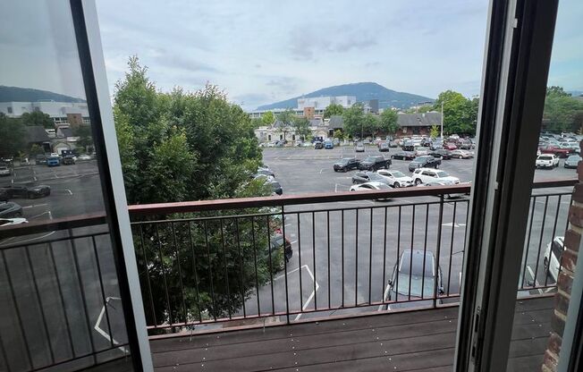 1 bed, 1 bath, 665 sqft, $1,699, Unit 200