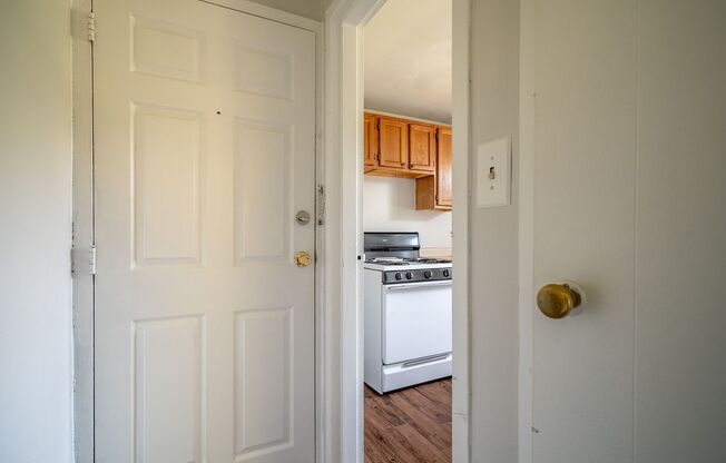 1 bed, 1 bath, 500 sqft, $825