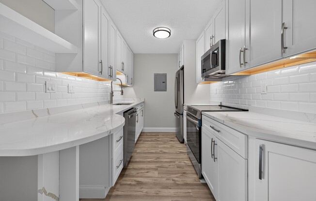 2 beds, 1 bath, 890 sqft, $3,500, Unit 308