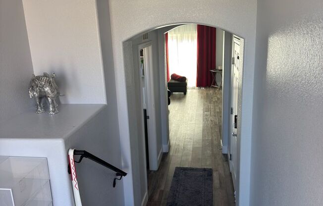 3 Bed  home FULLY FURNISHED