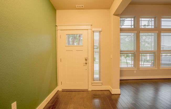 Your Next Home Awaits: Spacious 3/BR 2.5/BA with Peaceful Backyard