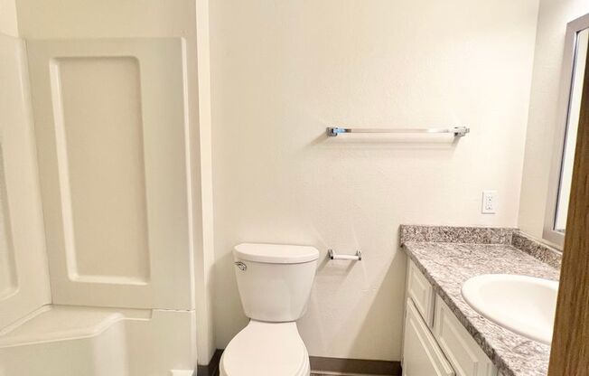 3 beds, 2.5 baths, 1,500 sqft, $2,035, Unit C-02