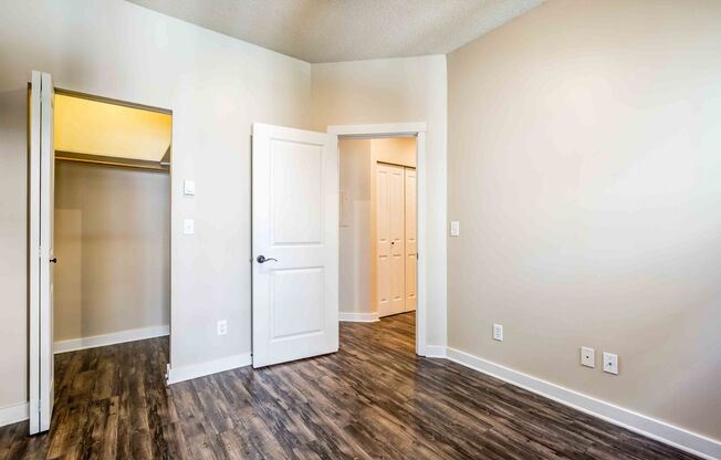 1 bed, 1 bath, 423 sqft, $1,699, Unit 705