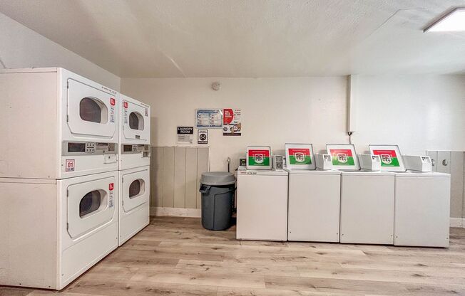 1 bed, 1 bath, 700 sqft, $1,450, Unit 15