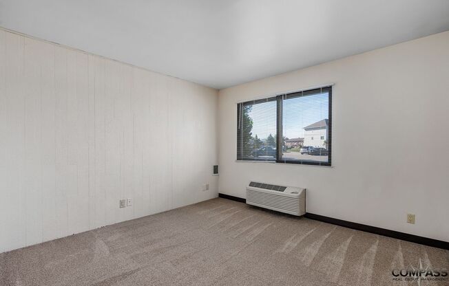 1025 W. MacArthur Avenue