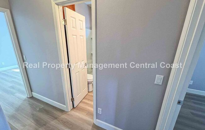 2 beds, 1 bath, $2,650