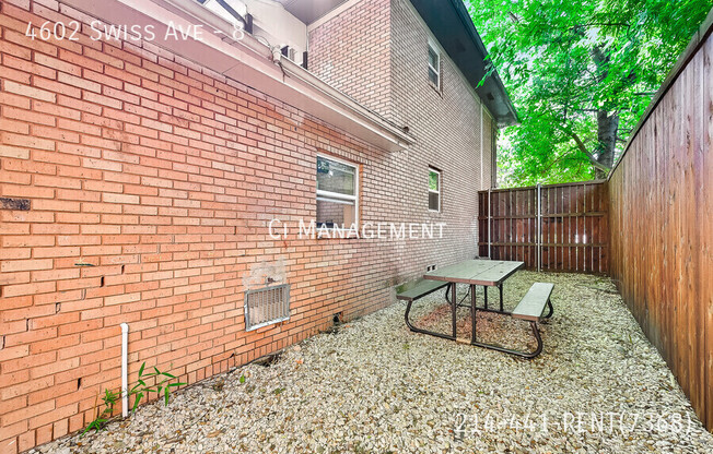 4602 Swiss Ave Apt. 1