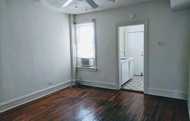 1 bed, 1 bath, $1,195, Unit Apt. 07
