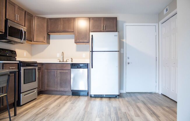 1 bed, 1 bath, 558 sqft, $1,365