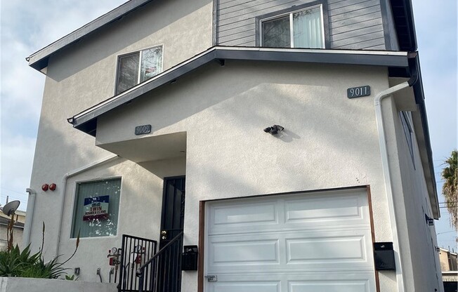 9011 BARING CROSS ST