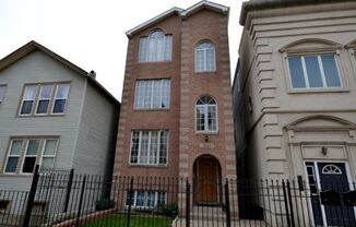1425 WALTON
