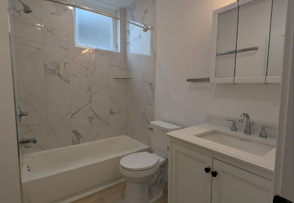 835 N 63 ST