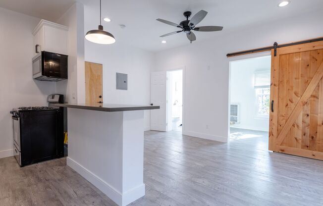 1 bed, 1 bath, 500 sqft, $1,495