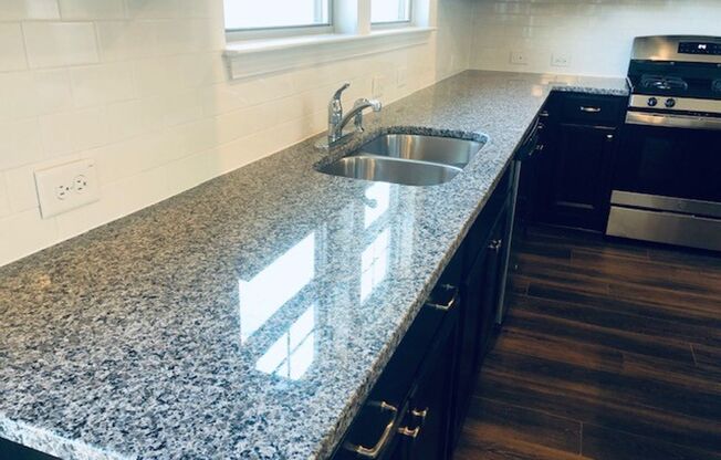 1012 Lathrop Lane - Bev Roberts Rentals & Property Managment