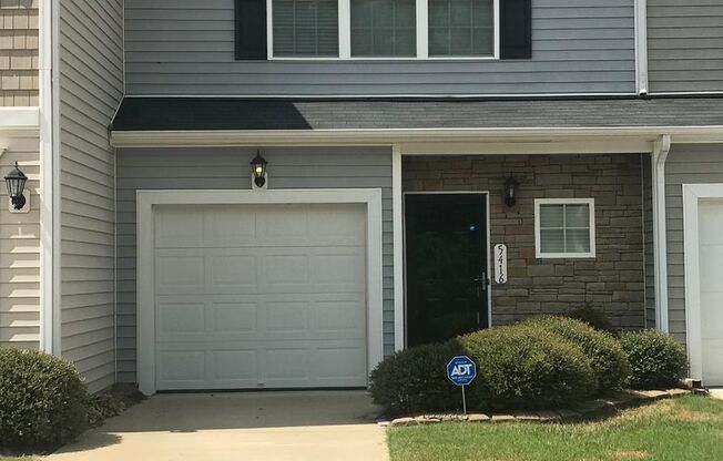 PRICE REDUCED!!  ADORABLE 2 bedroom townhome, CONVENIENT location!