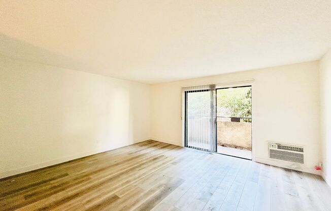 1 bed, 1 bath, $2,295, Unit 110