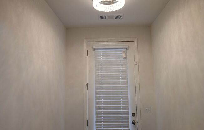 3 beds, 2.5 baths, $2,195