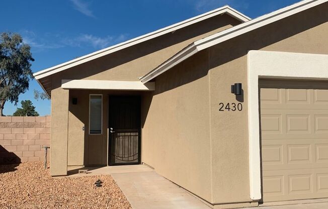 3 beds, 2 baths, 1,537 sqft, $2,500, Unit Pantano Vistas 2430