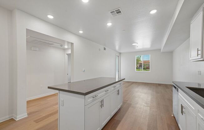 1 bed, 1 bath, $2,335, Unit GP-A 306