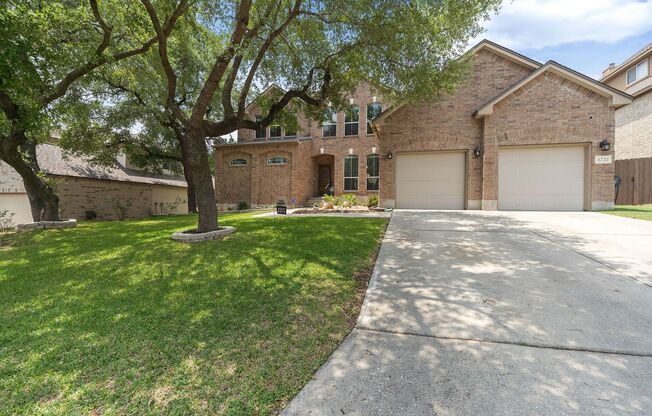 Stunning Home with Pool Now Available in the Coveted Hills of Sonoma Ranch Subdivision! - Realtor Commission: $1000 ($1500 if tenant moves in by July 1st, 2025)