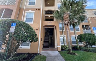 2 beds, 2 baths, $1,700, Unit UNIT # 302