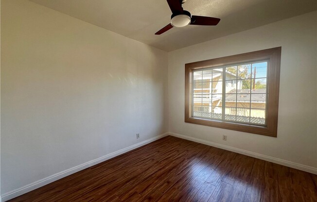 609 CAMULOS ST