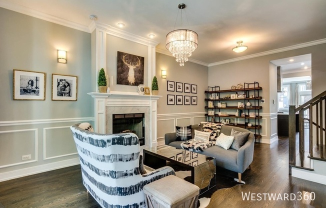 3409 W CORTLAND