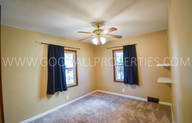 3 beds, 1 bath, $1,495