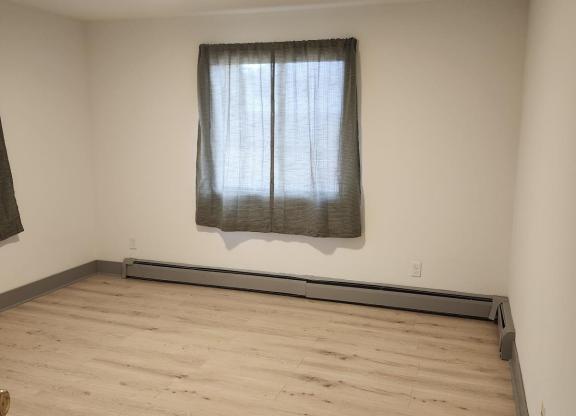 2 beds, 1 bath, 850 sqft, $1,410, Unit # 1