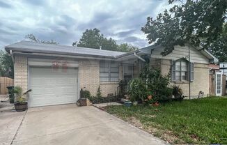 3 beds, 1 bath, $1,250