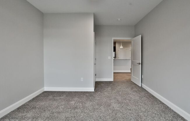 2 beds, 1 bath, 1,059 sqft, $2,350, Unit 301